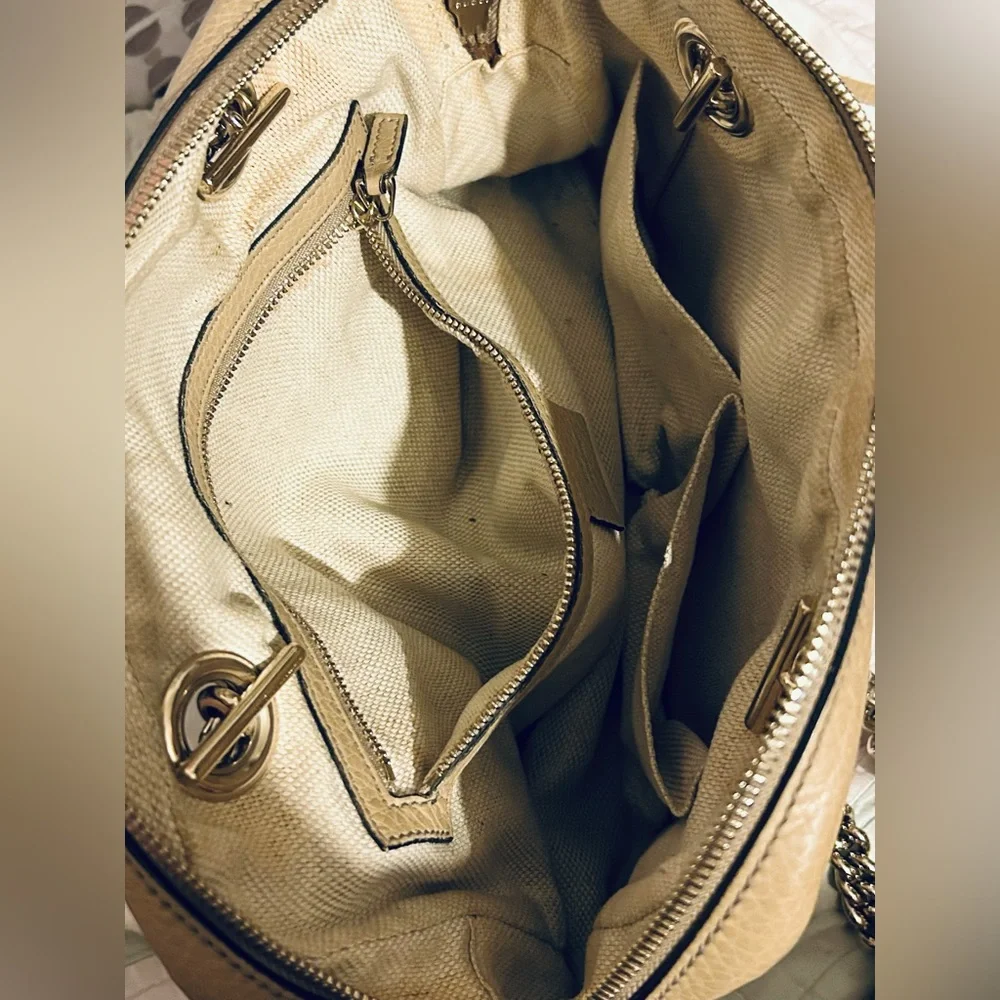 Gucci tan/taupe soho bag - Picture 7 of 14